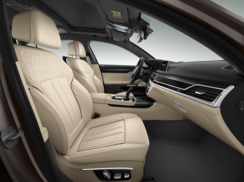 BMW M760Li xDrive, Interieur vorne