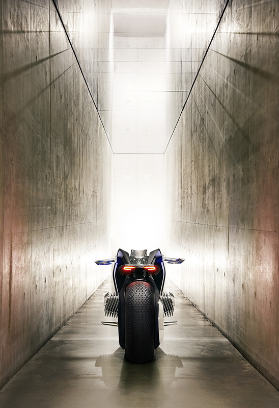 BMW Motorrad VISION NEXT 100