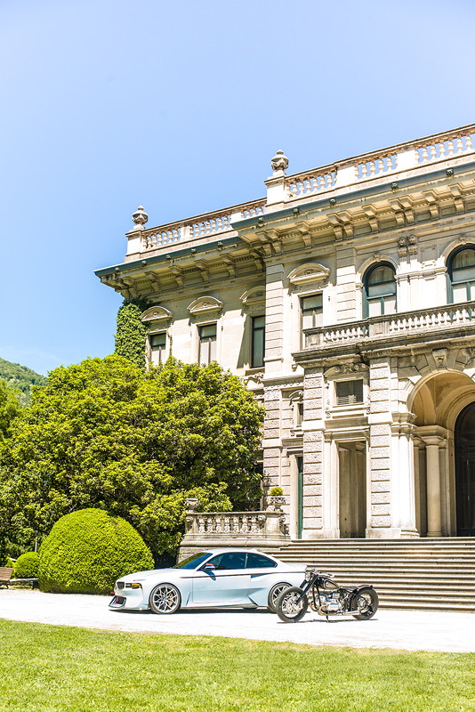 BMW Motorrad R 5 Hommage und BMW 2002 Hommage beim Concorso d'Eleganza Villa d'Este.