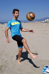 Antonio Felix da Costa (PT) beim Beach-Fußball.