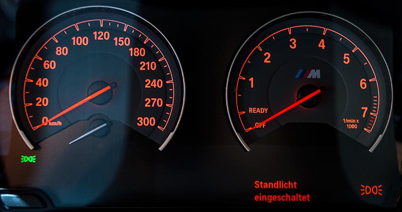 AC Schnitzer ACL2, Kombi-Instrument mit Tachoanzeige bis 300 km/h