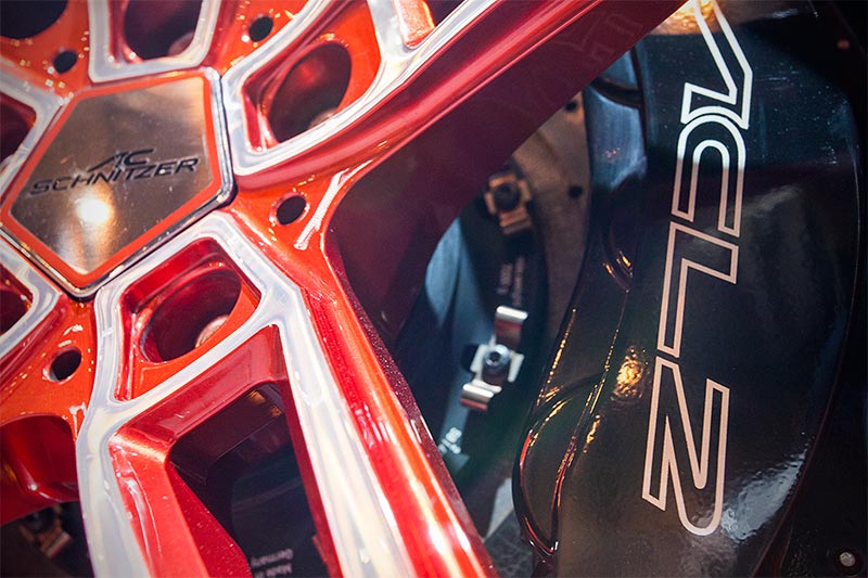 AC Schnitzer ACL2 mit 6-Kolben-Festsattel-Bremsanlage an der VA mit 400x38 mm Carbon Keramik Bremsscheiben