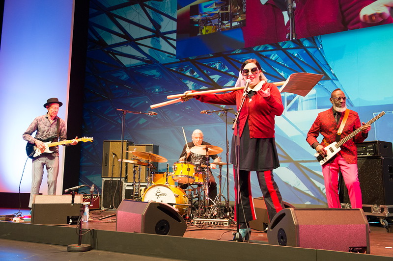 BMW Welt Jazz Award 2016: Publikumspreisgewinner Stucky-Doran-Studer-Tacuma: Play Hendrix