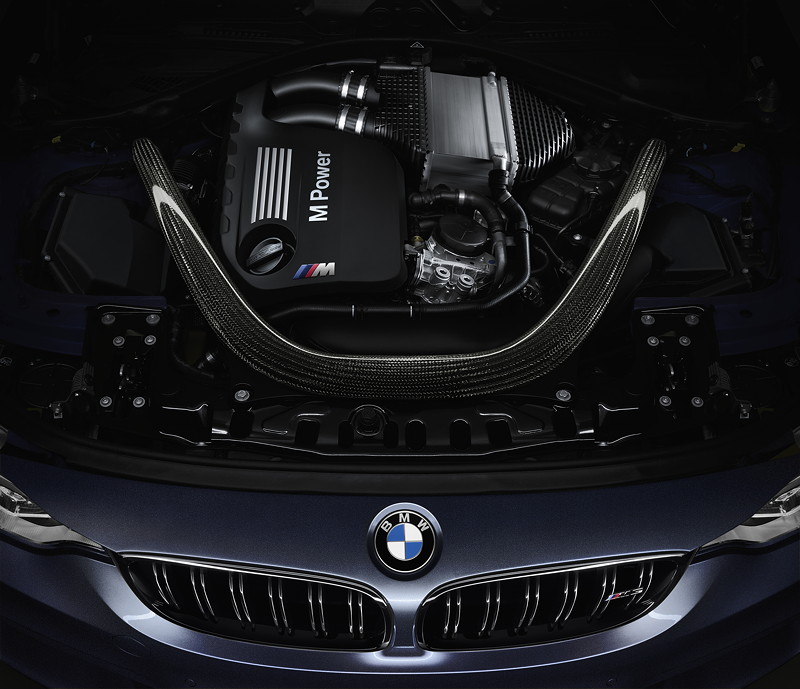 Exklusive Sonderedition BMW M3 '30 Jahre M3'. Motor mit Mehrleistung dank Competition Paket.