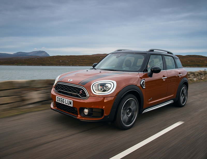 MINI Cooper S Countryman ALL4. Chestnut.