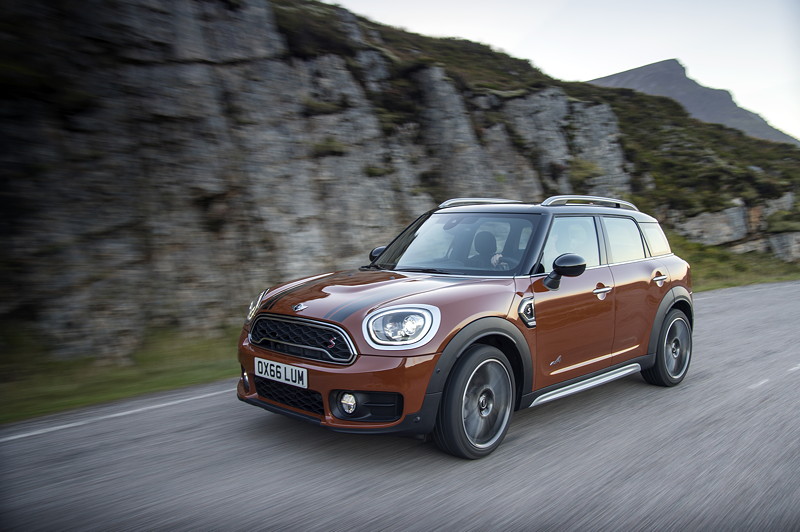 MINI Cooper S Countryman ALL4. Chestnut.