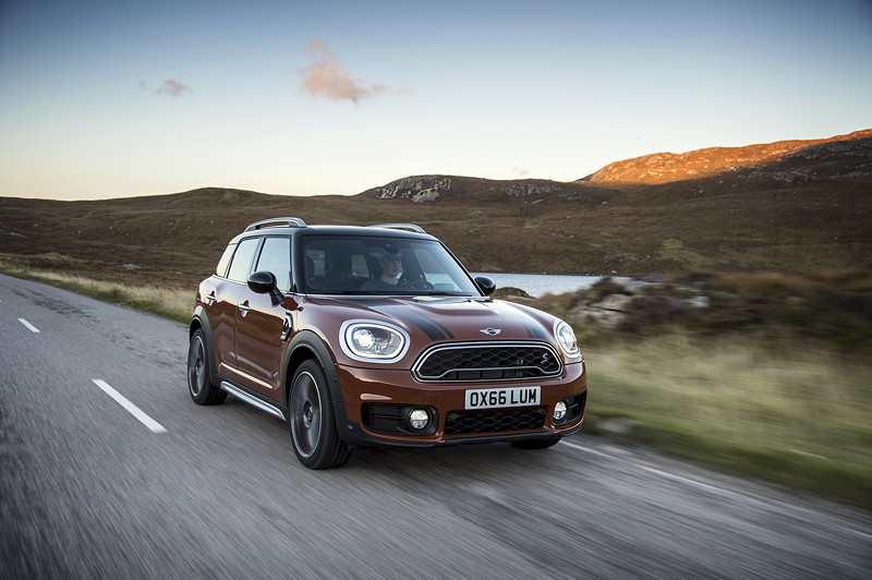 MINI Cooper S Countryman ALL4. Chestnut.