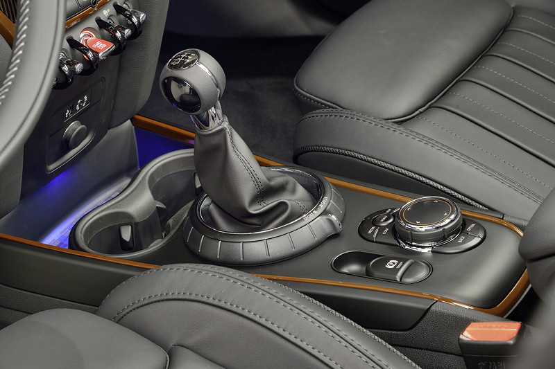 MINI Countryman, Mittelkonsole
