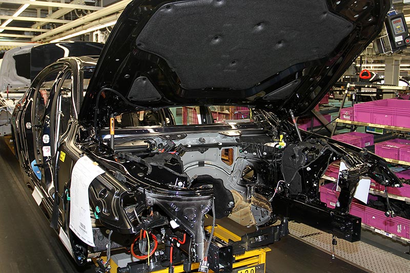 roduktion des BMW 730Ld (G12) am 20.10.2016 im BMW Werk Dingolfing