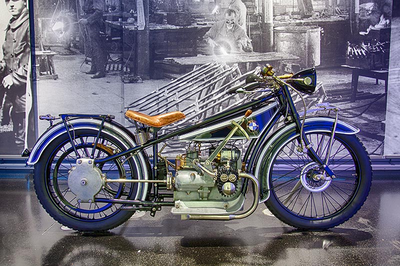 BMW Motorrad R32 im BMW Museum