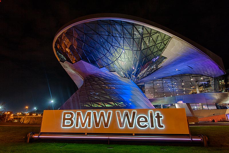 BMW Welt, Doppelkegel