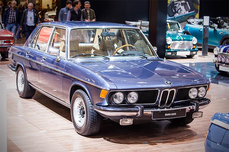 BMW 2500, ehemaliger Neupreis: 15.485 DM