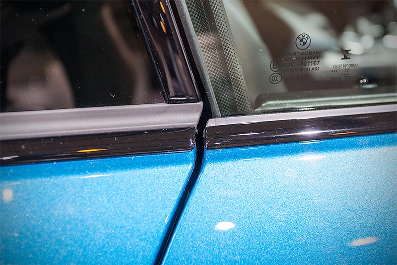 BMW M2, bergang Fahrertr