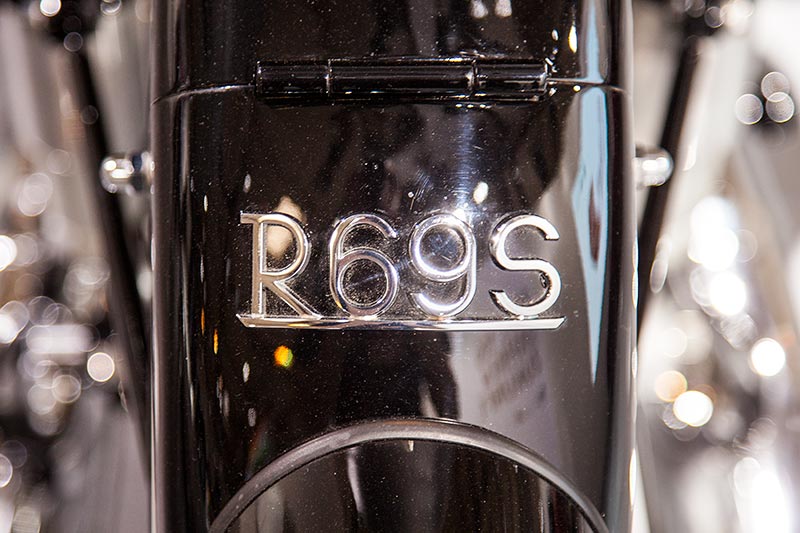 BMW R 69 S, Typezeichnung am Heck