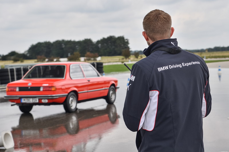 40 Jahre BMW und MINI Driving Experience - die erste Generation des BMW 3er.
