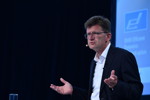 Klaus Fr&ouml;hlich, Mitglied des Vorstands der BMW AG, Entwicklung, auf dem BMW Group Future Summit 2017.