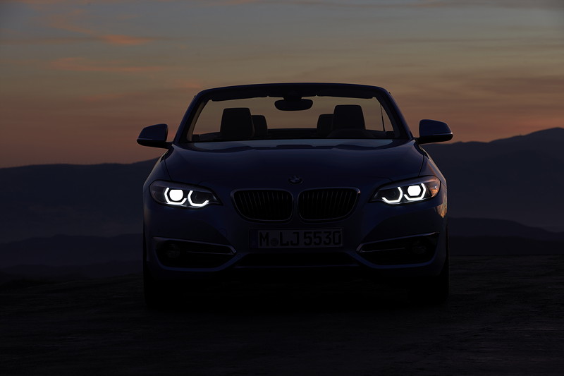 BMW 2er Cabrio, angepasstes Leuchtendesign