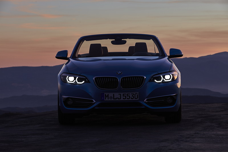 BMW 2er Cabrio, angepasstes Leuchtendesign