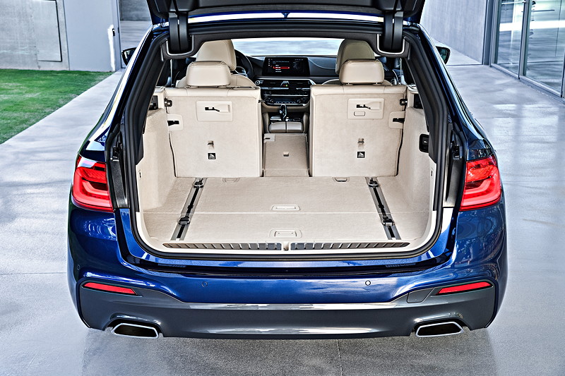 BMW 5er Touring, Kofferraum, getrennt umlegbare Fondsitze