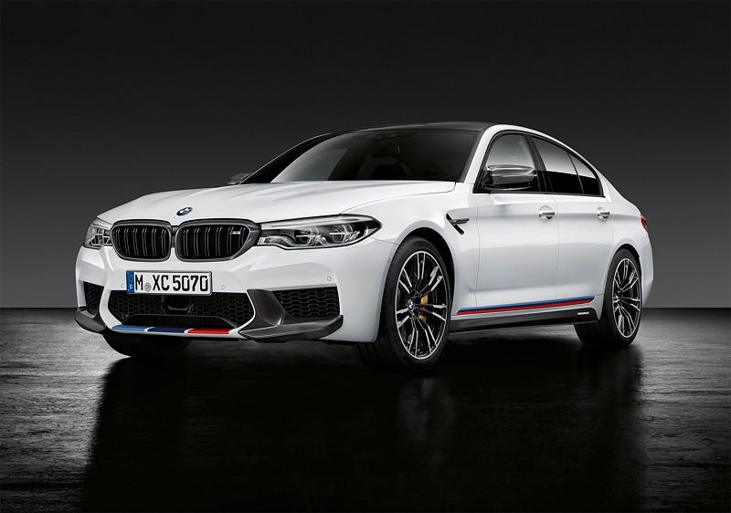 BMW M5 mit M Performance Parts