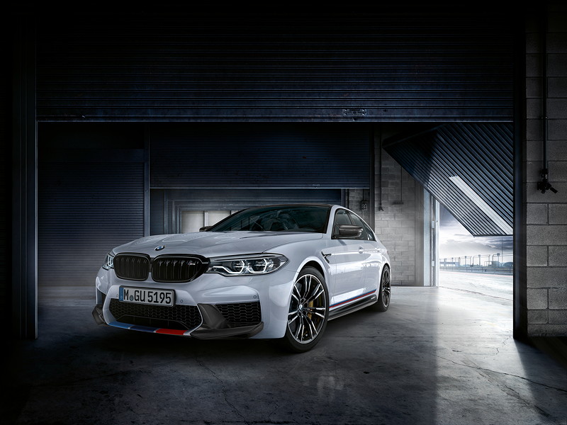 BMW M5 mit M Performance Parts