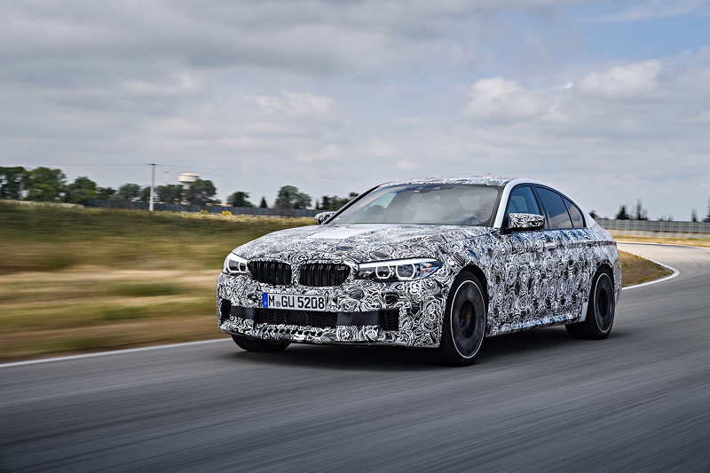 BMW M5 mit M xDrive