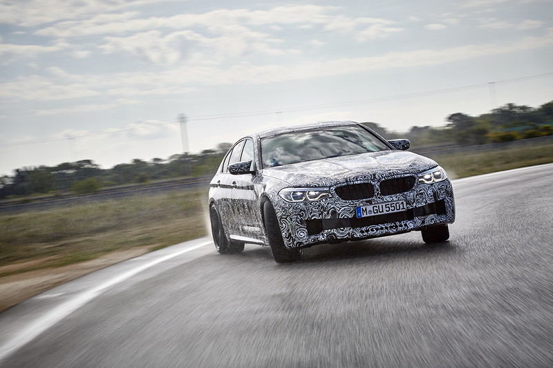 BMW M5 mit M xDrive