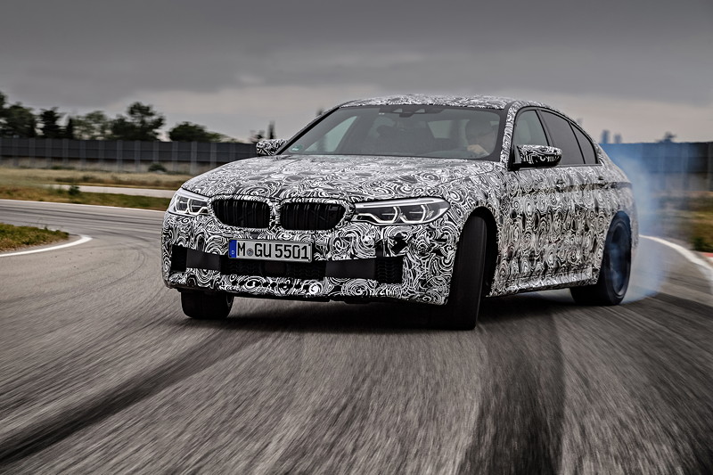 BMW M5 mit M xDrive