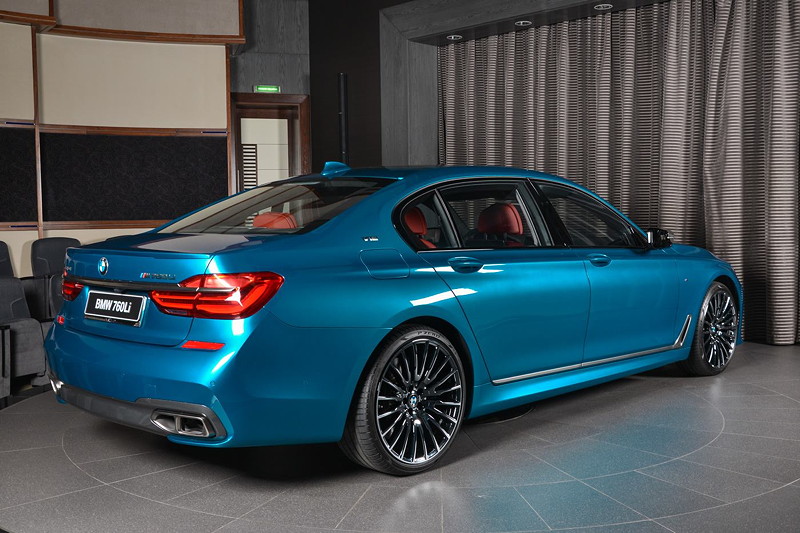 BMW M760Li Individual (G12) in 'Long Beach Blue' in Abu Dhabi.