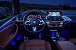 BMW X3 xDrive M40i, Interieur vorne, mit ambienter Beleuchtung