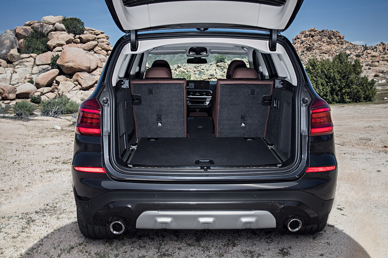 BMW X3 xDrive30d xLine, geteilt umlegbare Fondsitze