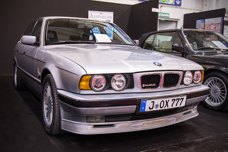 Alpina B10 3.0 Allrad (E34), Baujahr 1993, Tacho: 153.411 km. Preis: 45.000 Euro.