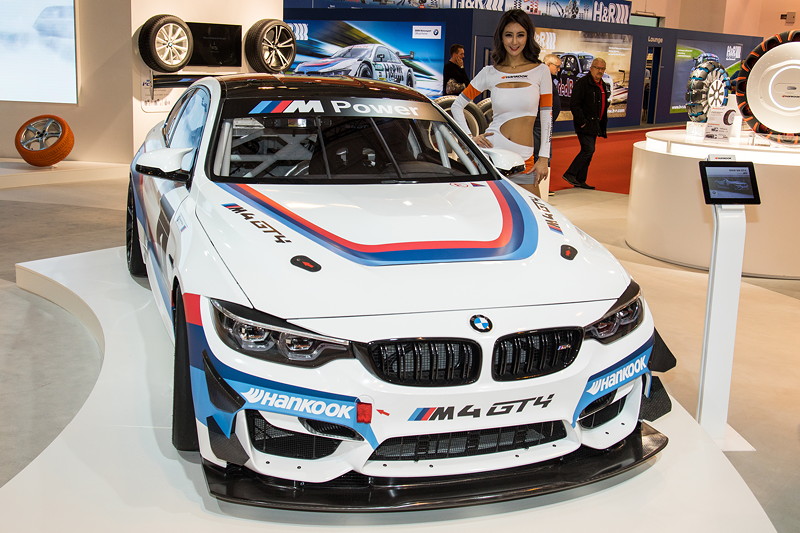 BMW M4 GT4 auf dem Stand von Hankook, Halle 10, Essen Motor Show 2017