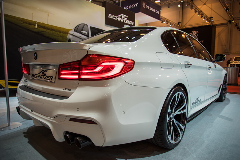 AC Schnitzer ACS5, mit dezentem Heckspoiler in Wagenfarbe.