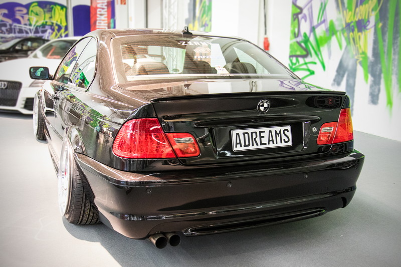 BMW 330d (E46), mit gek�rztem TA Technix Luftfahrwerk.