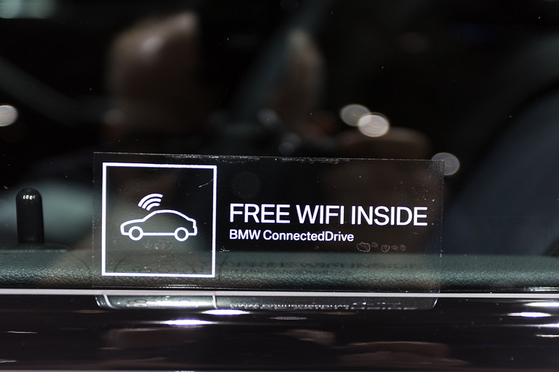 Viele BMWs auf der IAA waren mit diesem Aufkleber ausgestattet.