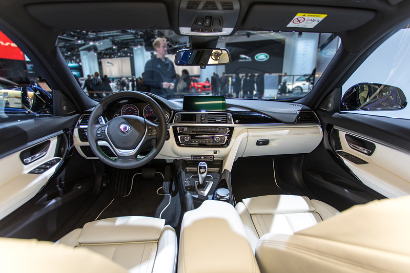 Alpina D3 Touring Allrad, Interieur vorne