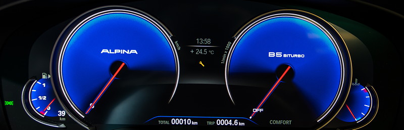 Alpina D5 S, Tacho-Instrumente