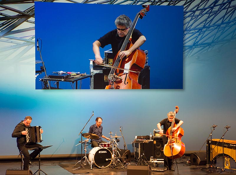 BMW Welt Jazz Award 2017: Erstplatziertes Renaud Garcia-Fons Trio