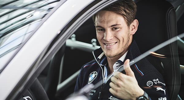 Gruppenauslieferung der streng limitierten BMW M4 DTM Champion Edition mit Marco Wittmann am 21.03.2017 in der BMW Welt in Mnchen.
