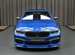 BMW M760Li in Estoril-Blau mit 3D Design Frontspoiler