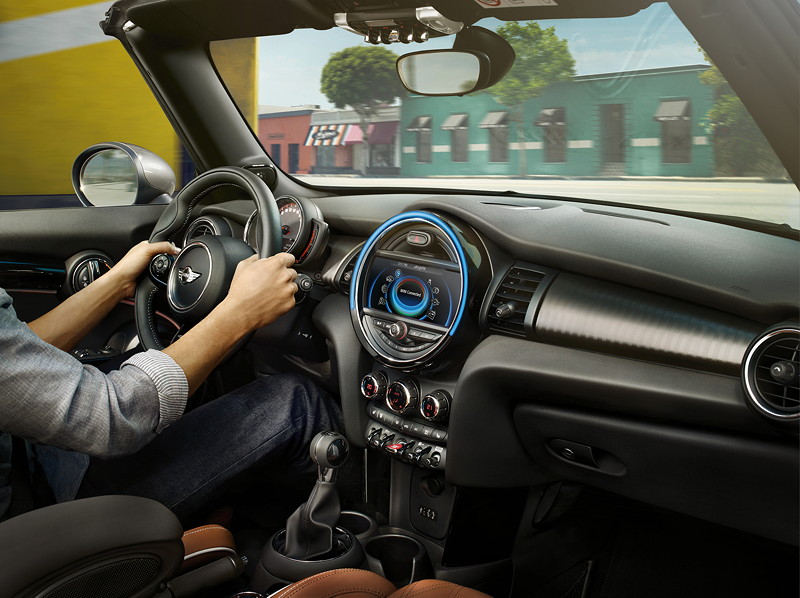 MINI Modellpflege-Ma�nahmen zum Sommer 2017.