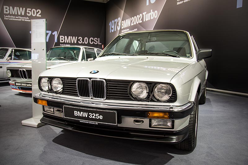 BMW 325e (E30), ausgestellt von BMW Classic auf der Techno Classica 2017
