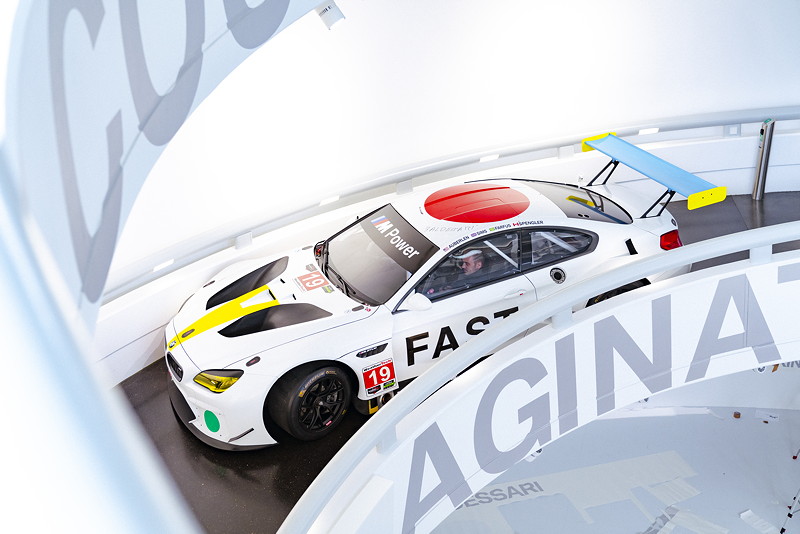 Sonderausstellung im BMW Museum 'BMW Art Cars | How a vision became reality.' Aufbau.