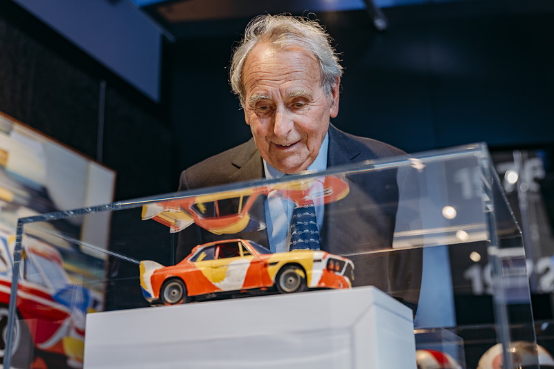 Sonderausstellung im BMW Museum 'BMW Art Cars | How a vision became reality.' Herv Poulain, Auktionator und ehemaliger Rennfahrer.
