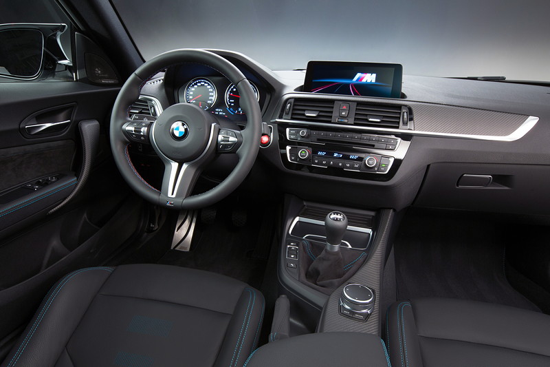 BMW M2 Competition, Cockpit