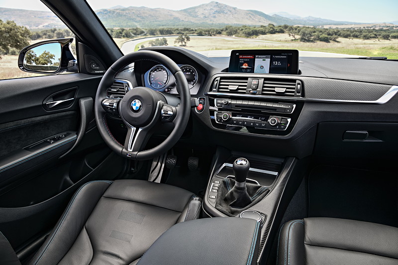 BMW M2 Competition, Cockpit