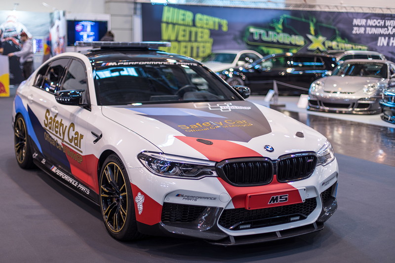 Essen Motor Show 2018: BMW M5 Safety Car (F90)