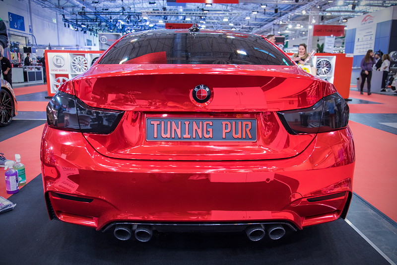 Essen Motor Show 2018: BMW M4 (F82) auf dem Stand von Syron Tires