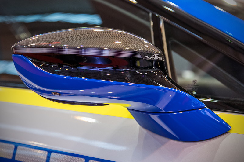 BMW i8 Polizeiwagen by AC Schnitzerl, Aussenspiegelklappe aus Carbon.